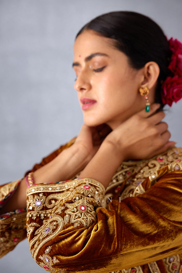 Silk Velvet Aftaabi Qurbat Kurta Set