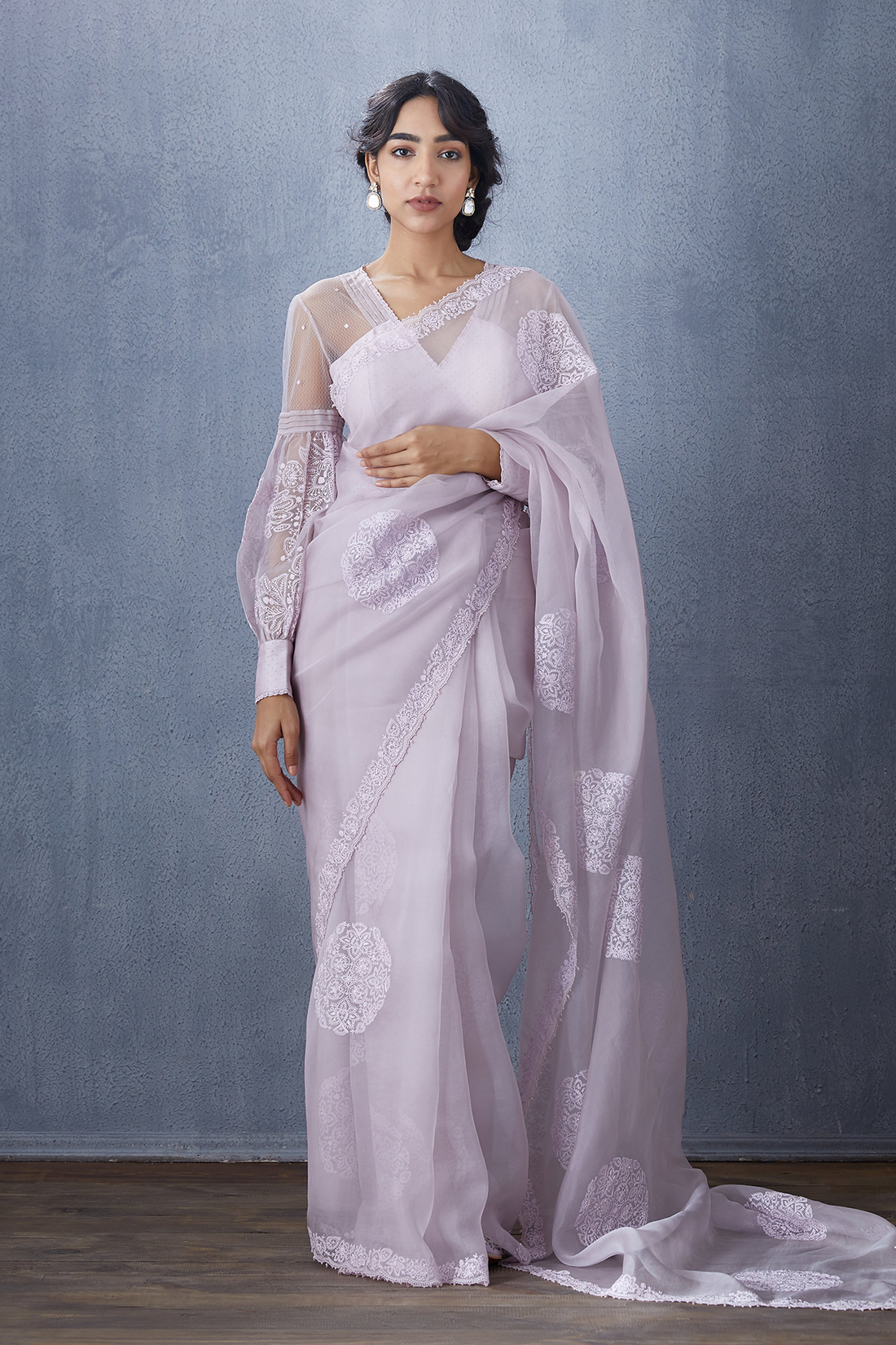 Bakaayan Aadira Saree