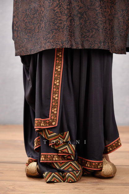 Nisha Yusuf Dhoti Set