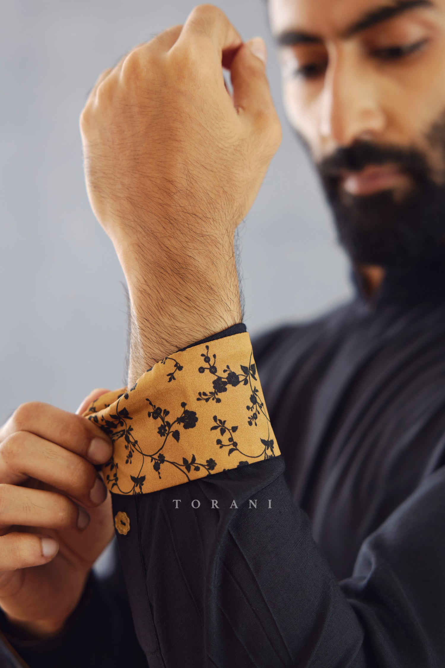 Gulghast Aarnik Bandi Set