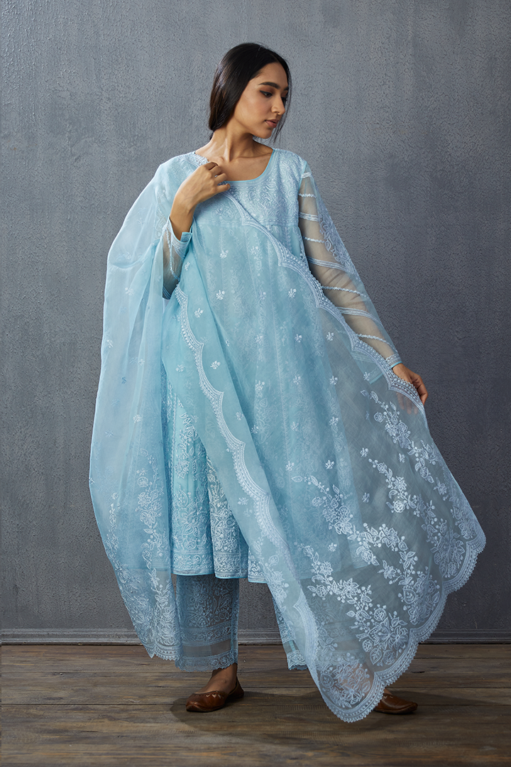 Aasmani Paavni Kurta Set