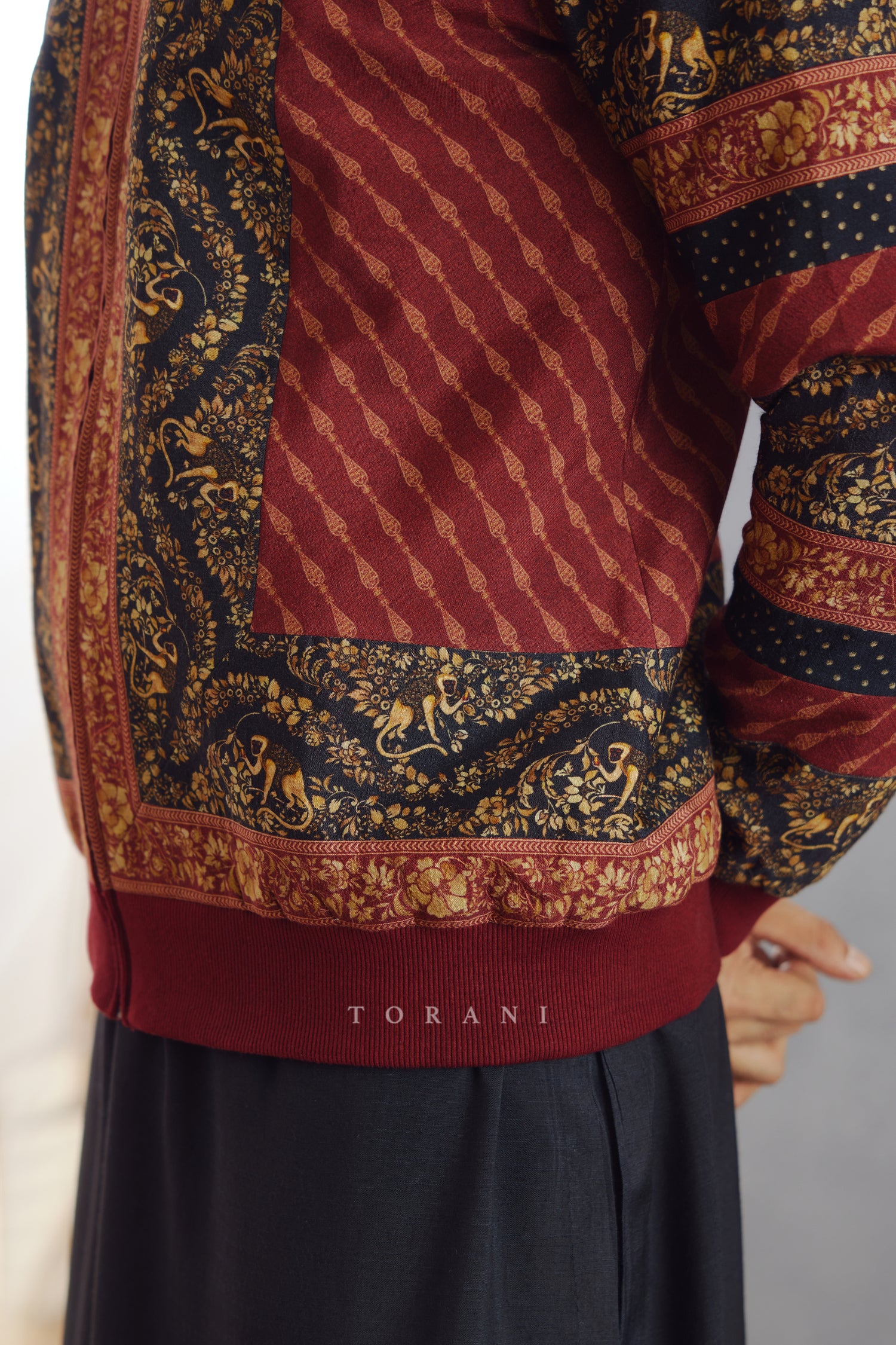 Gulnar Chaitanya Jacket