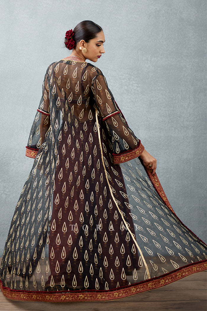 Gulghast Farhat Cape Set