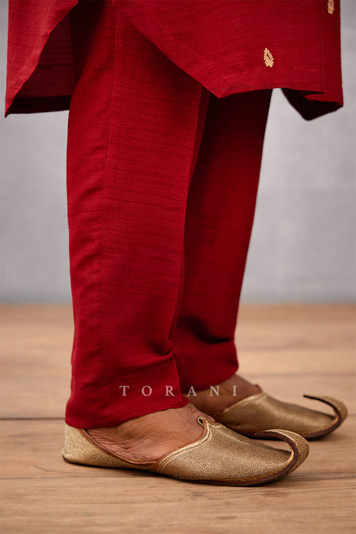 Gudhal Balochi Kurta Set