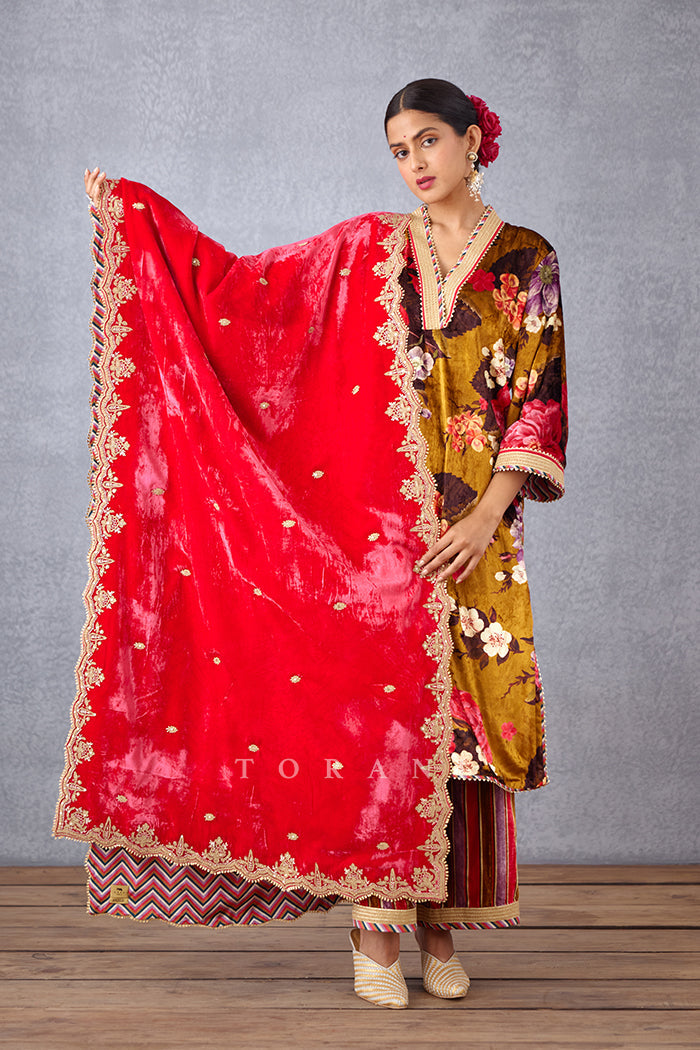 SALE - Ruh Gulaabi Mushira Doshala