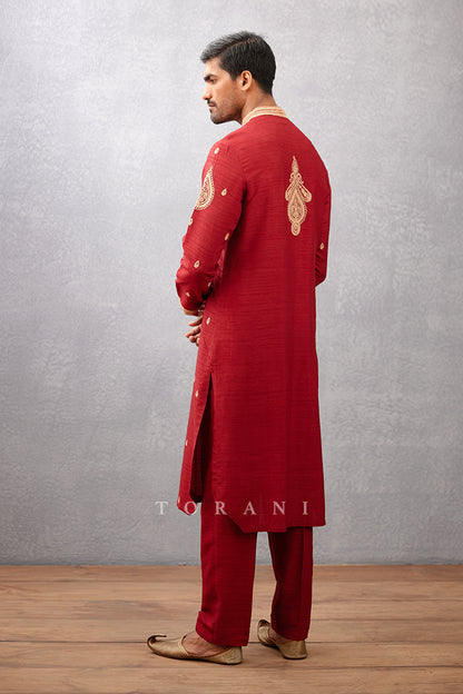 Gudhal Balochi Kurta Set