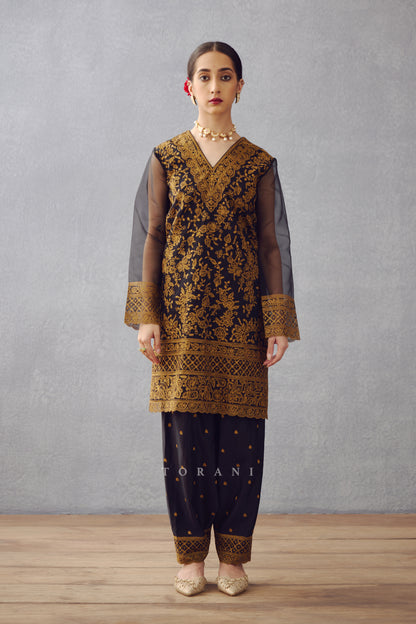 Gulghast Meena Kurta Set
