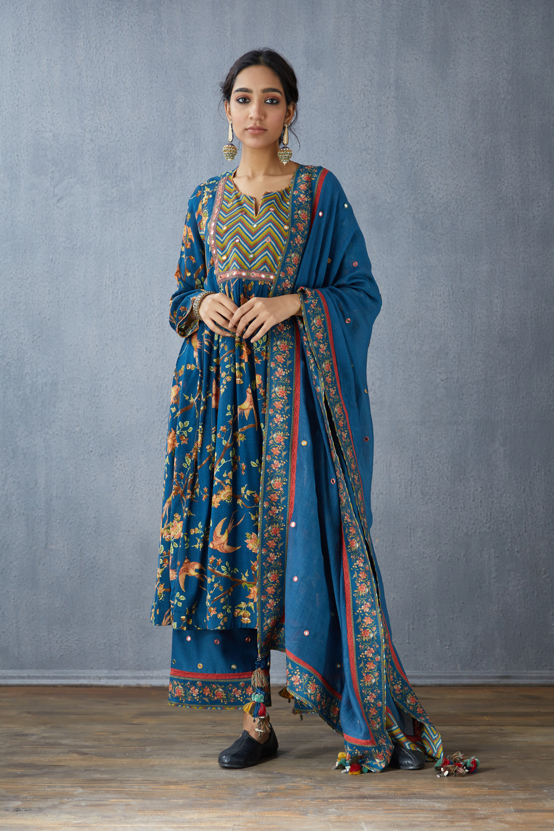 Neelam Tara Kurta Set