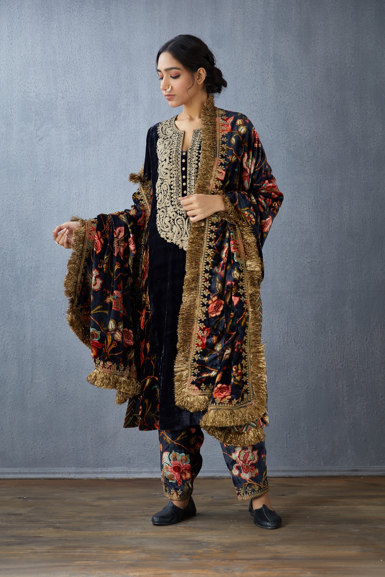 Siyahi Aakifah Sona Jhallar Doshala