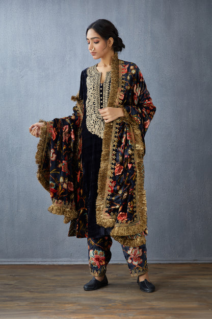 Siyahi Aakifah Sona Jhallar Doshala