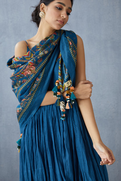 Neelam Chokor Boota Scarf