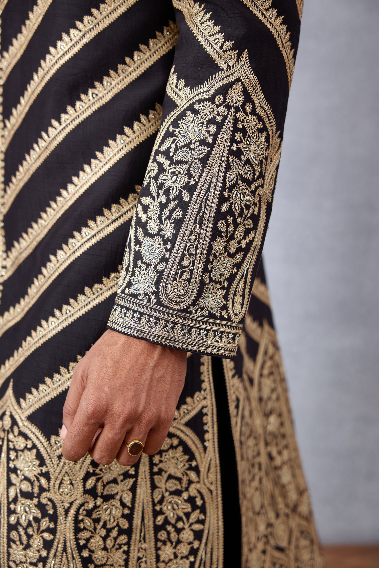 Gulghast Farooq Sherwani Set