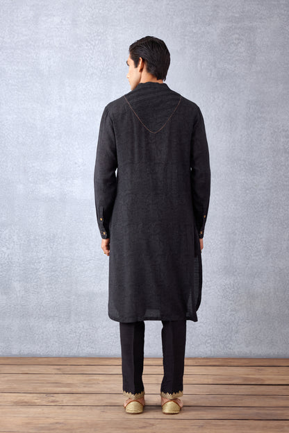 Gulghast Farooq Sherwani Set