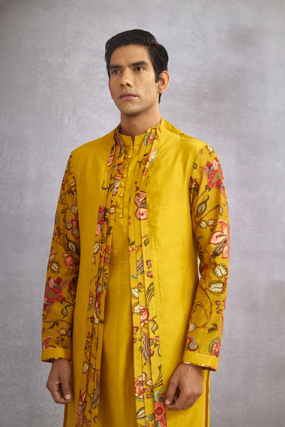 Sunehra Divit Kurta Set