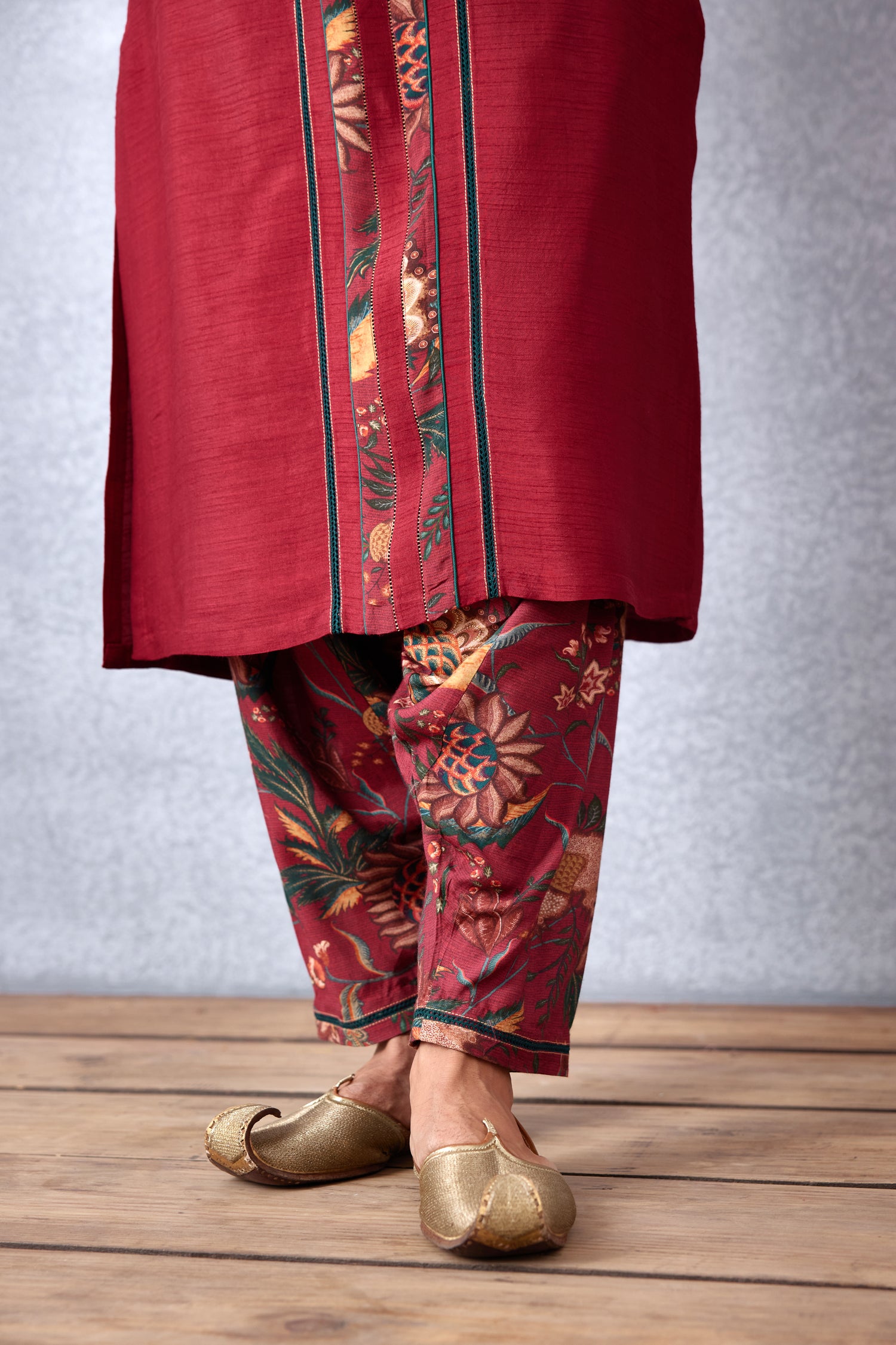 Sanobar Adrisht Bandi Set