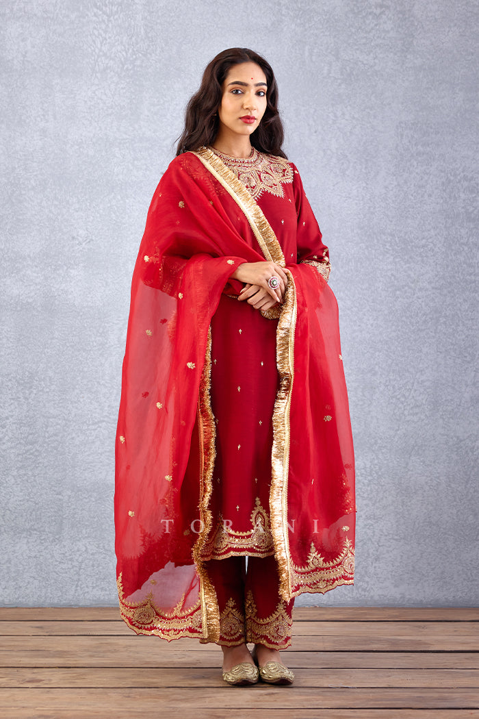 bright red Round neck Kurta Set with payjama