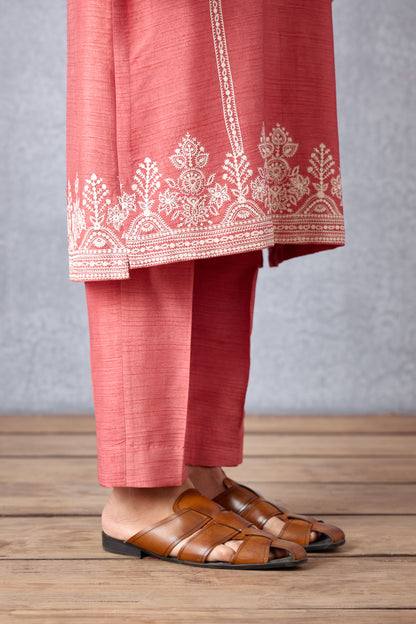 Gulaabi Vrisa Kurta Set