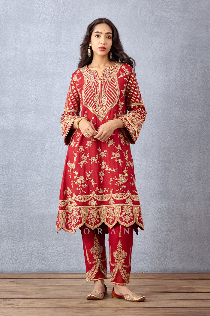 Sindoori Kanak Kurta Set in Silk