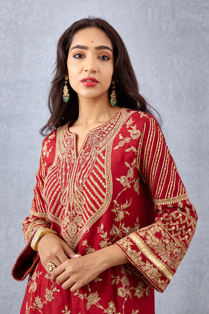 Sindoori Kanak Red Kurta Set with Hand Adda Work