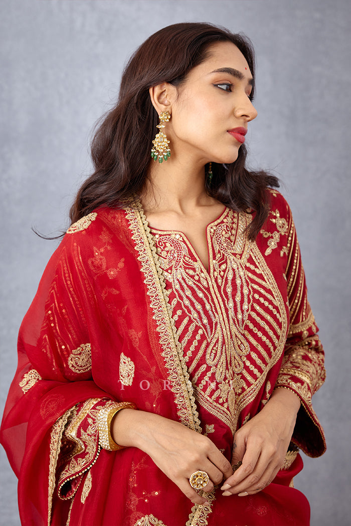 Sindoori Kanak Odhni