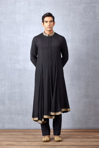 Gulghast Ameen Kurta Set