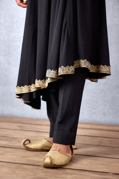 Gulghast Ameen Kurta Set