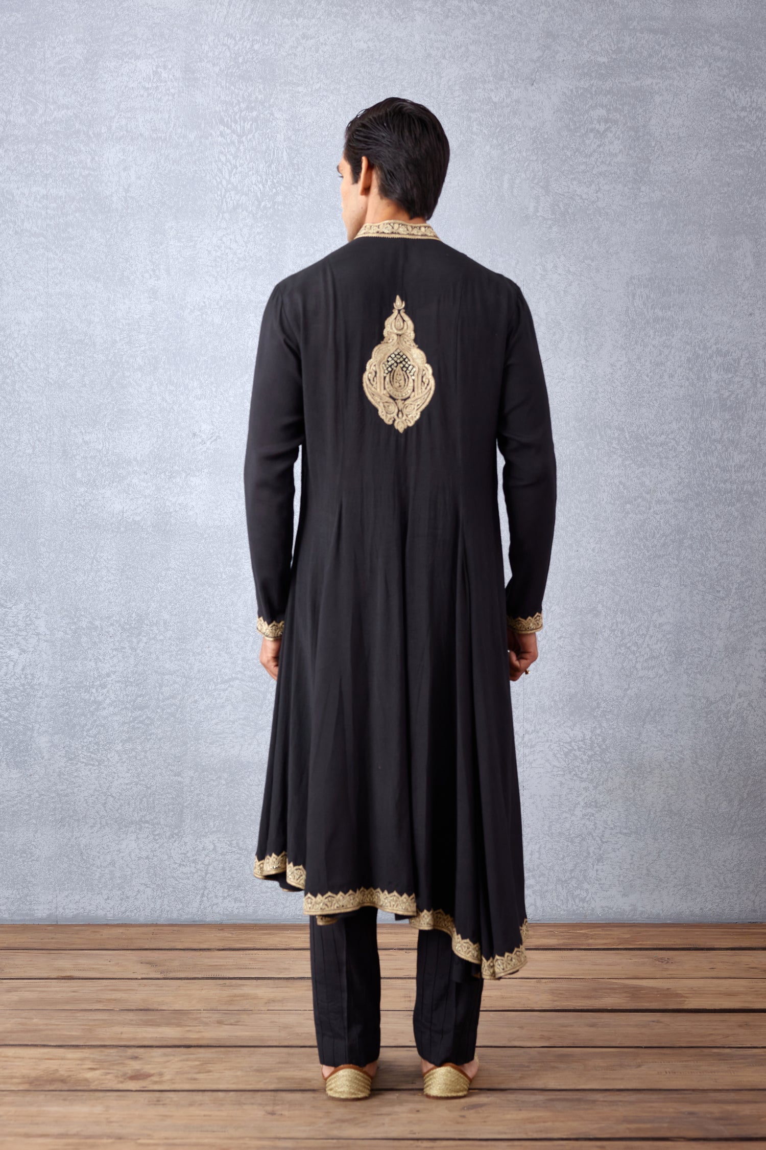 Gulghast Ameen Kurta Set