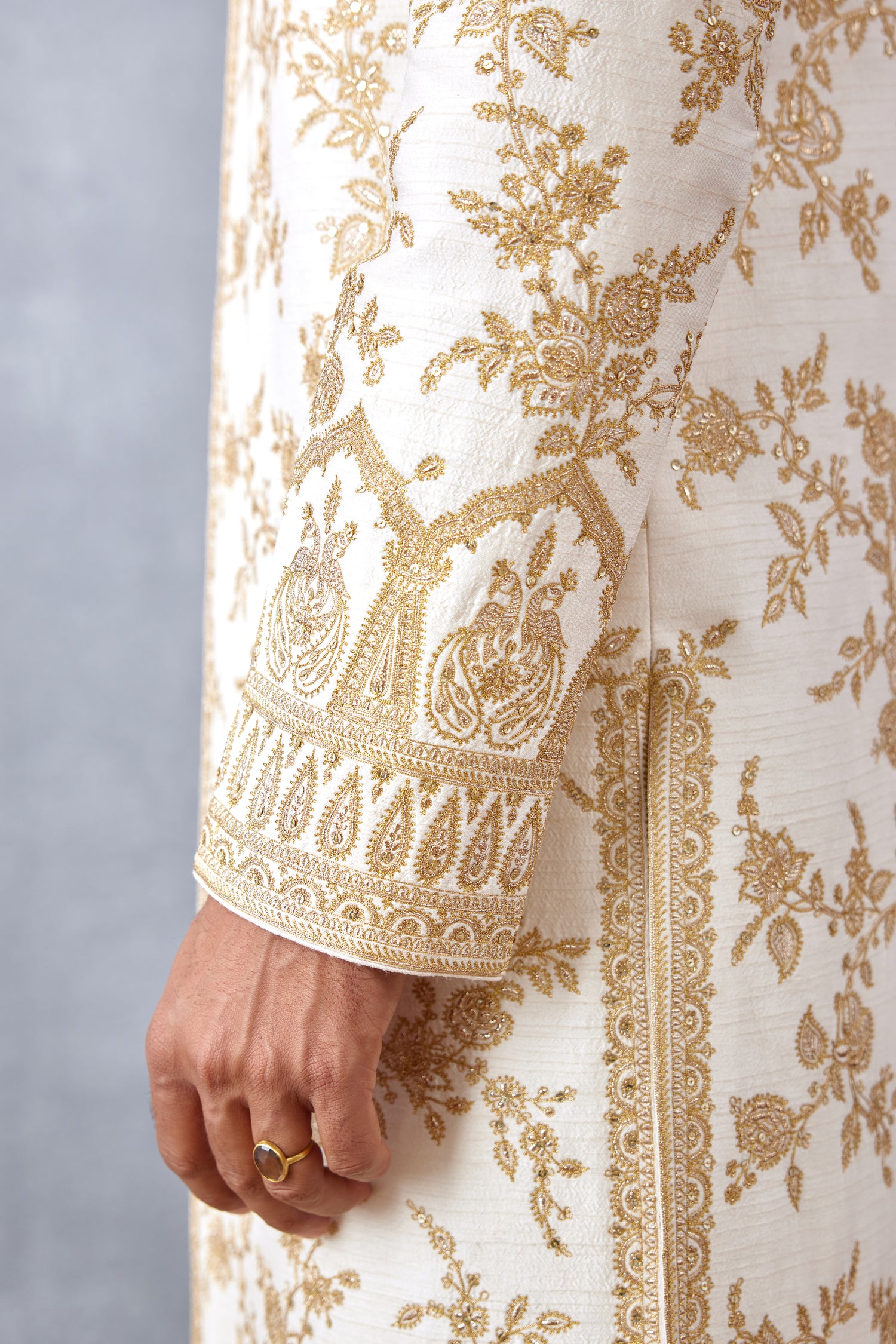 Mogra Tarush Sherwani