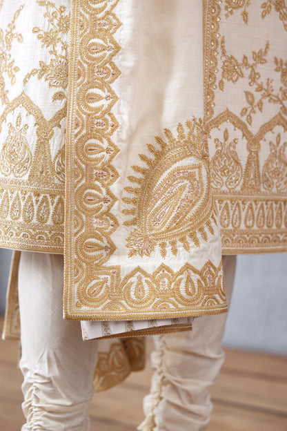 Mogra Tarush Sherwani Set