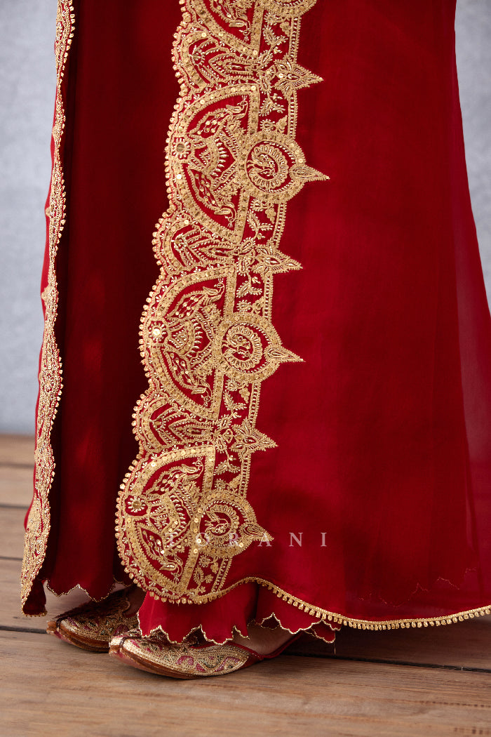 Red embroidered Long Cape set