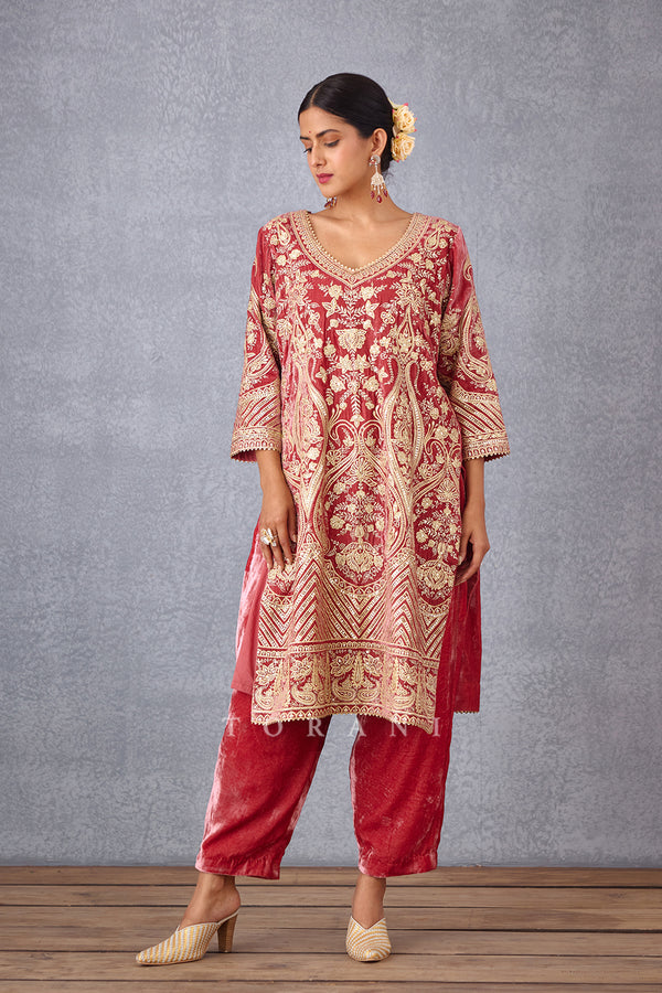 Torani's red embroidered kurta set