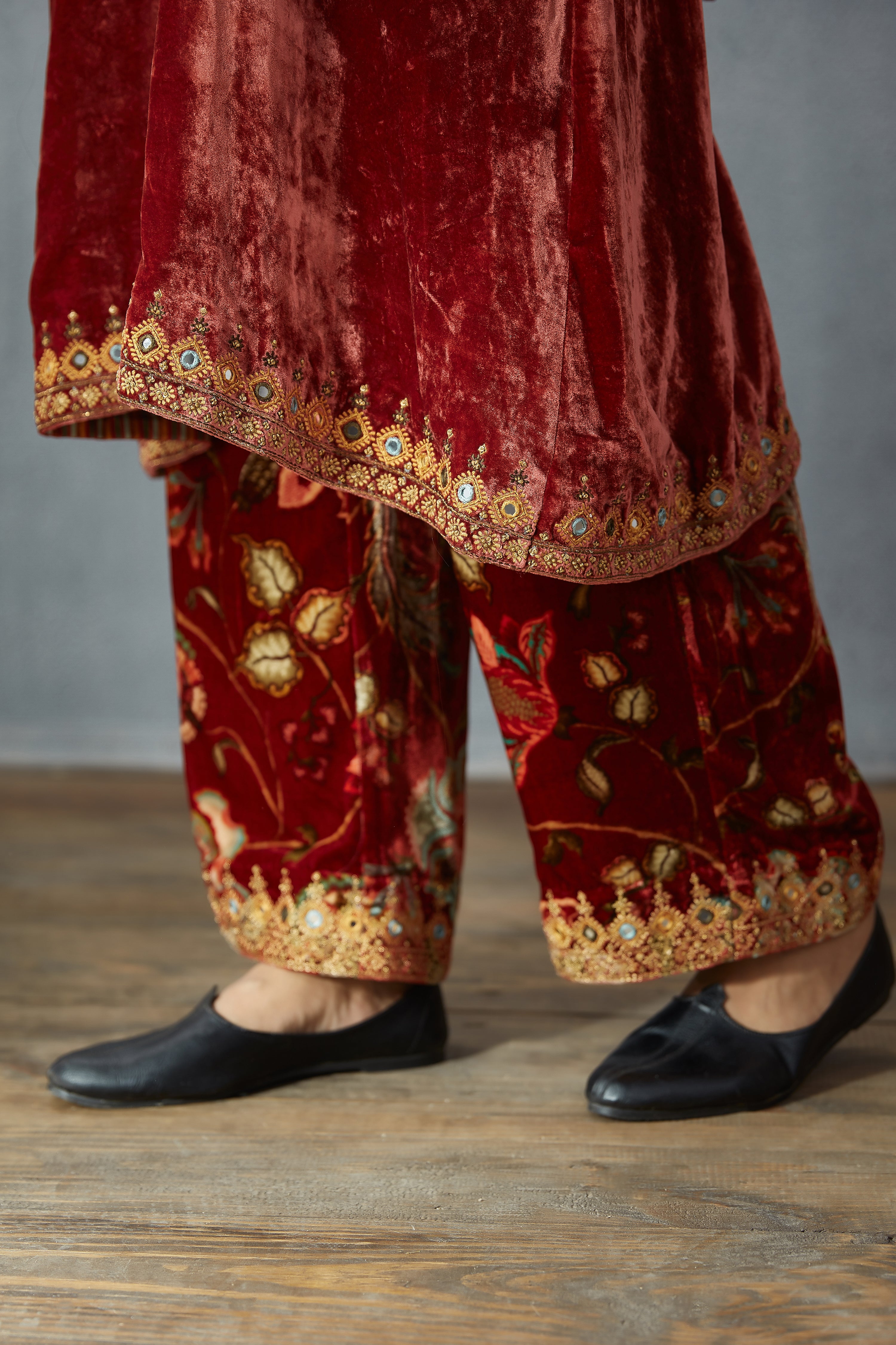 GUDHAL MAKHMAL PAAKIZAH Kurta SET