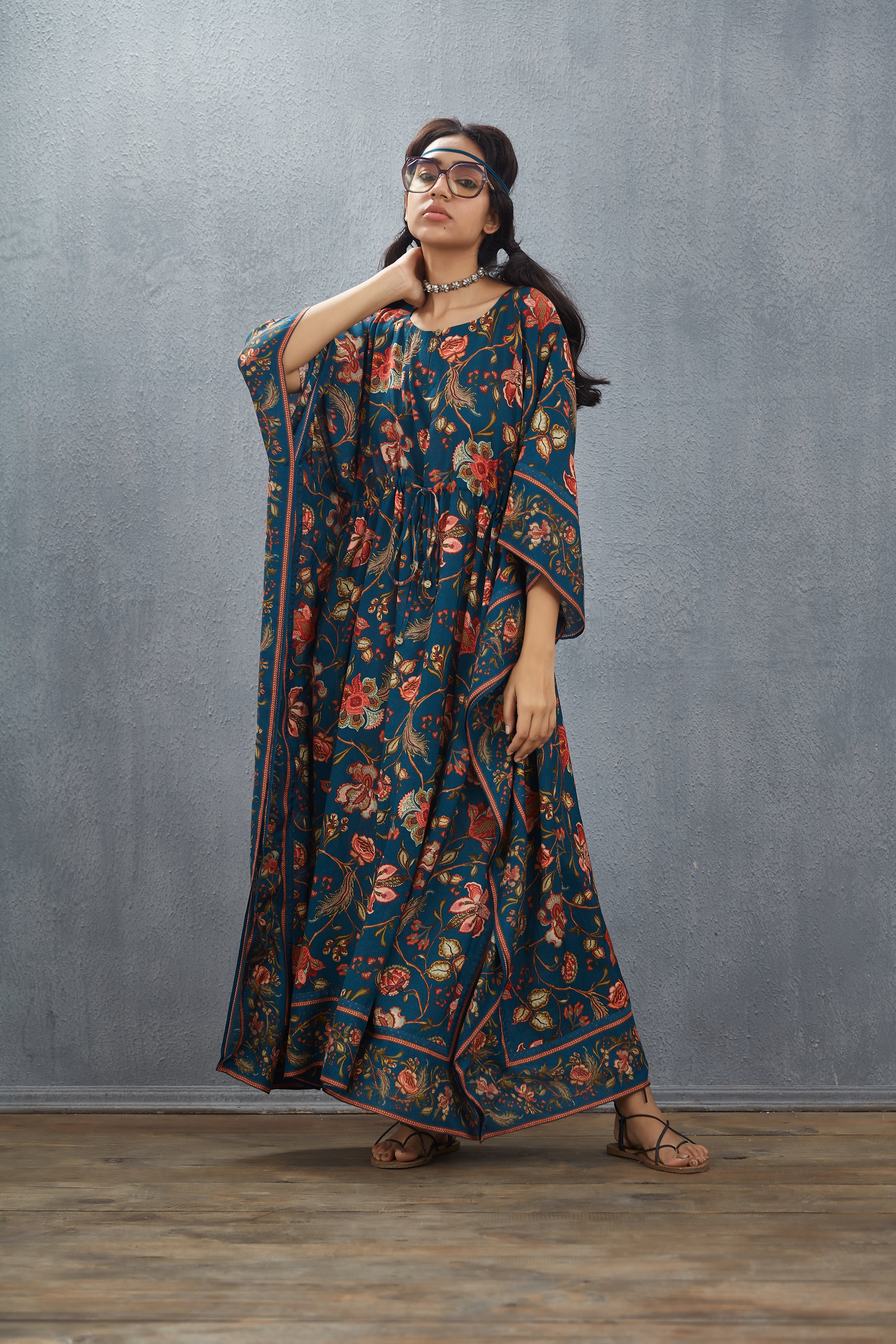 Neelam Zeenat Kaftan