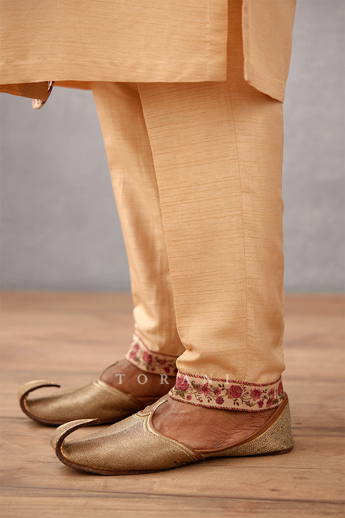 Kasturi Kanan Kurta Set