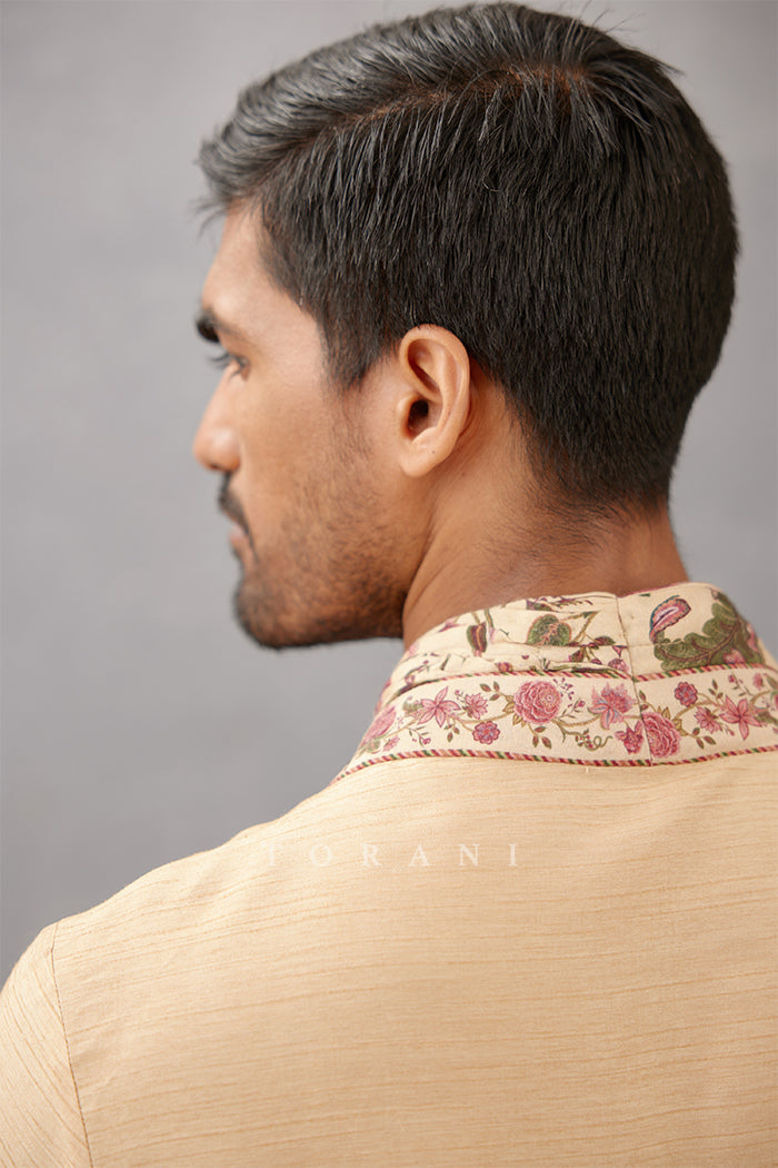 Kasturi Kanan Kurta Set