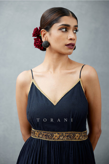 Gulghast Inarah Cape Set