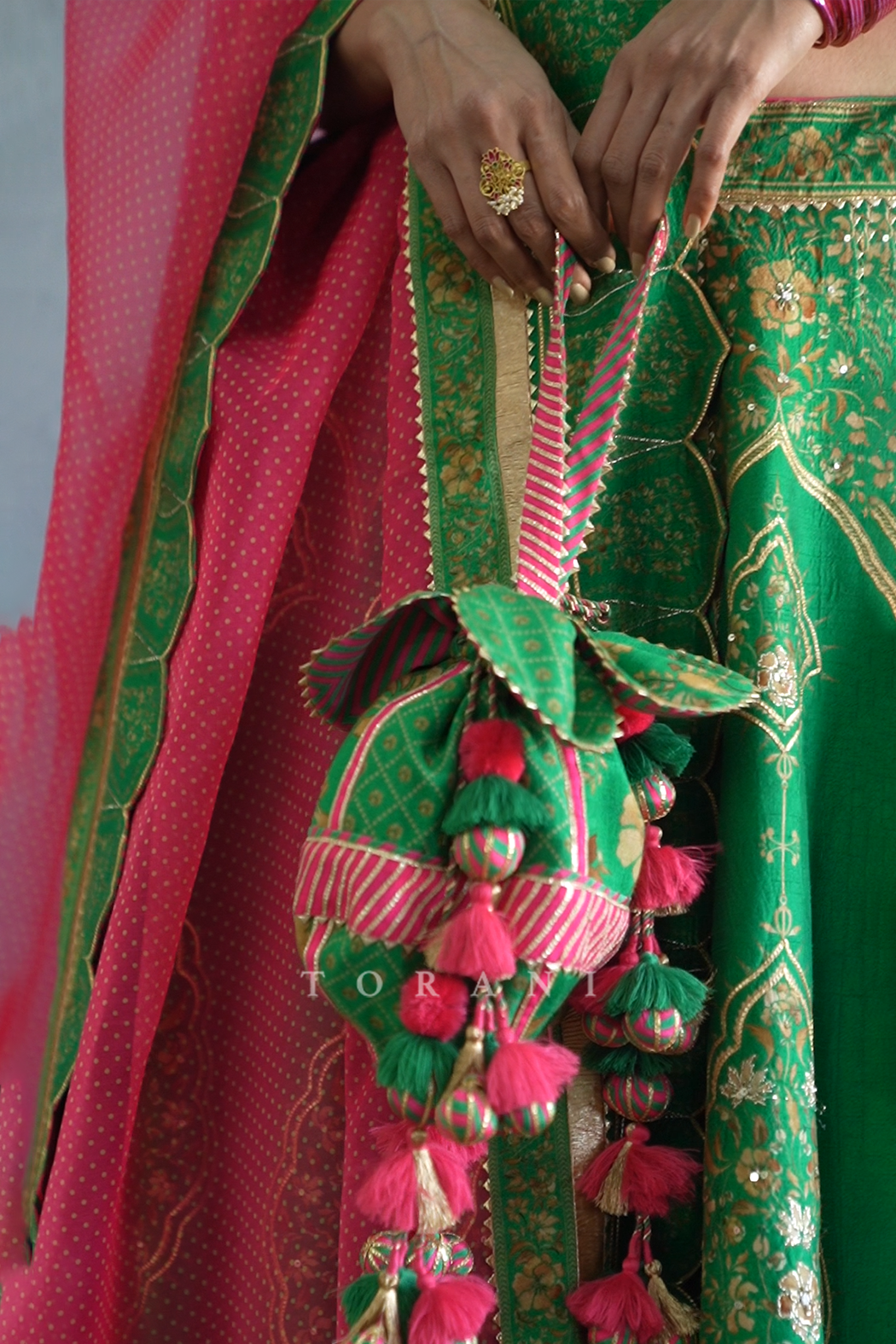 Rang Naaz Iqra Potli