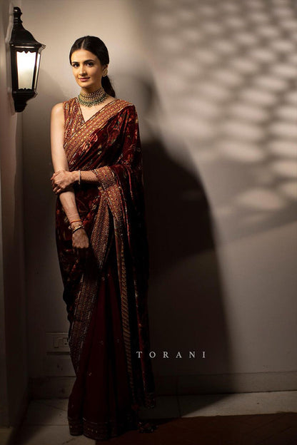 Riddhi Joshi in our Gudhal Sheesha Revathi Saree Set