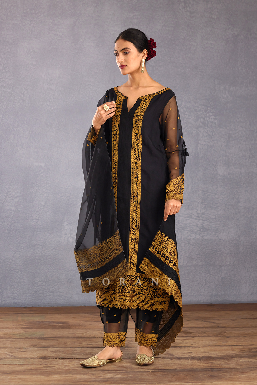 Gulghast Abhra Kurta Set