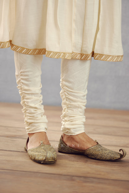 Mogra Gaurish Sherwani Set