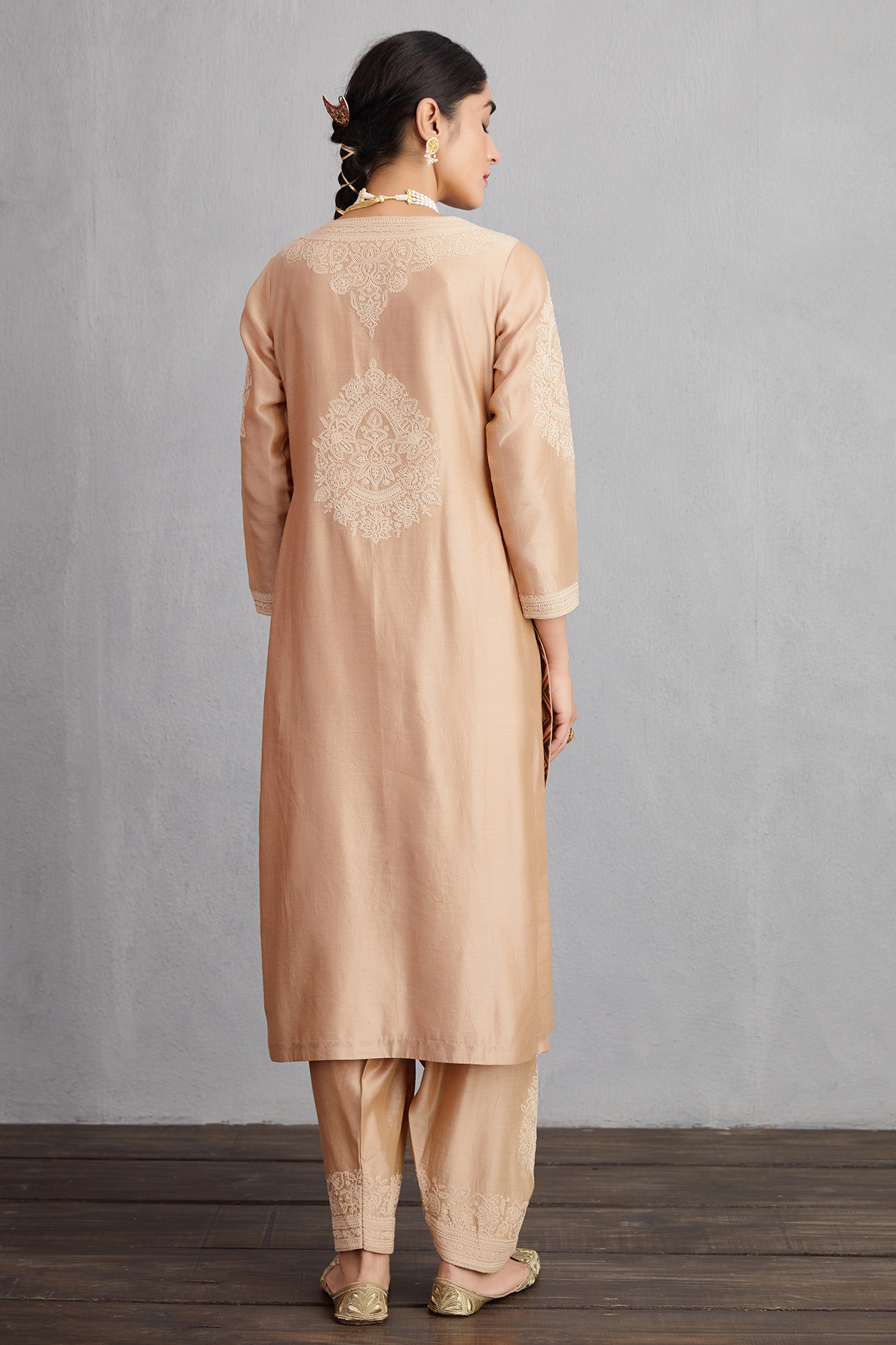 Chandan Revaa Kurta Set