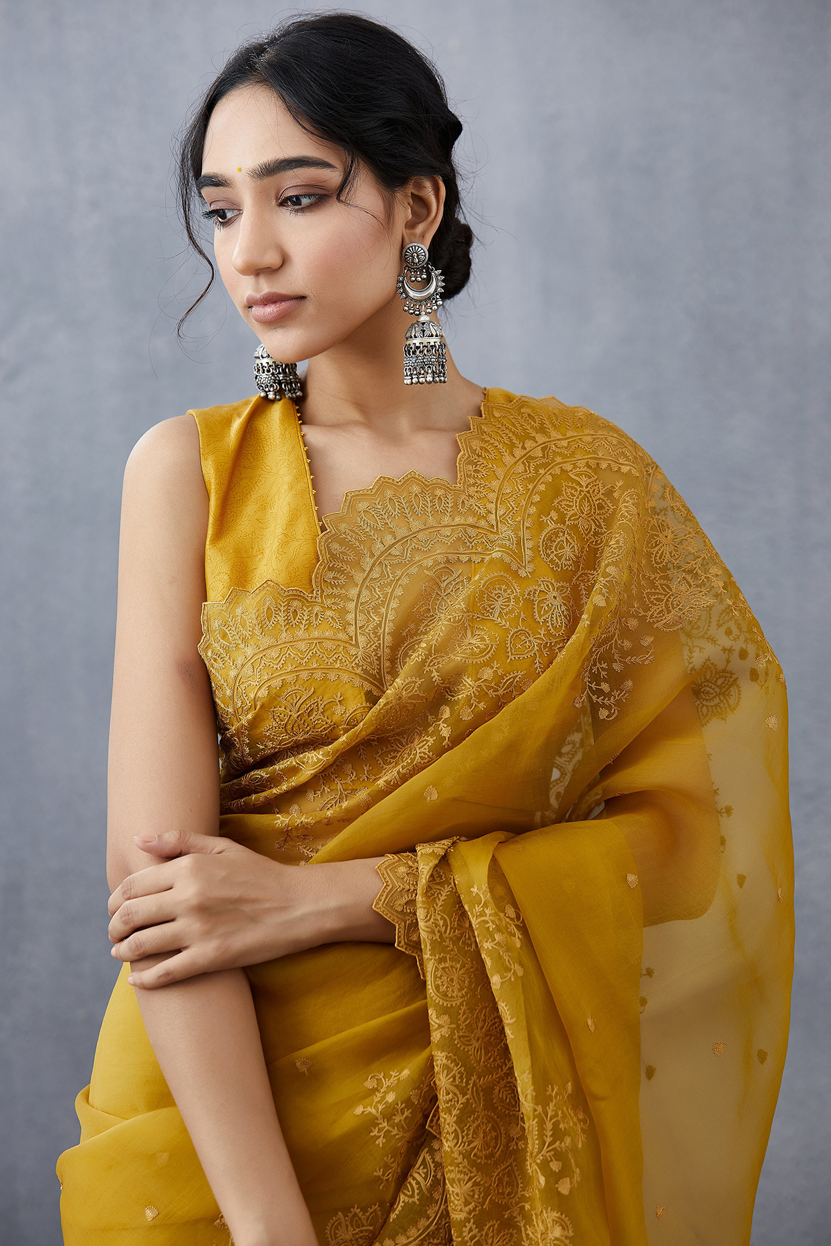 Sunehra Farrin Saree