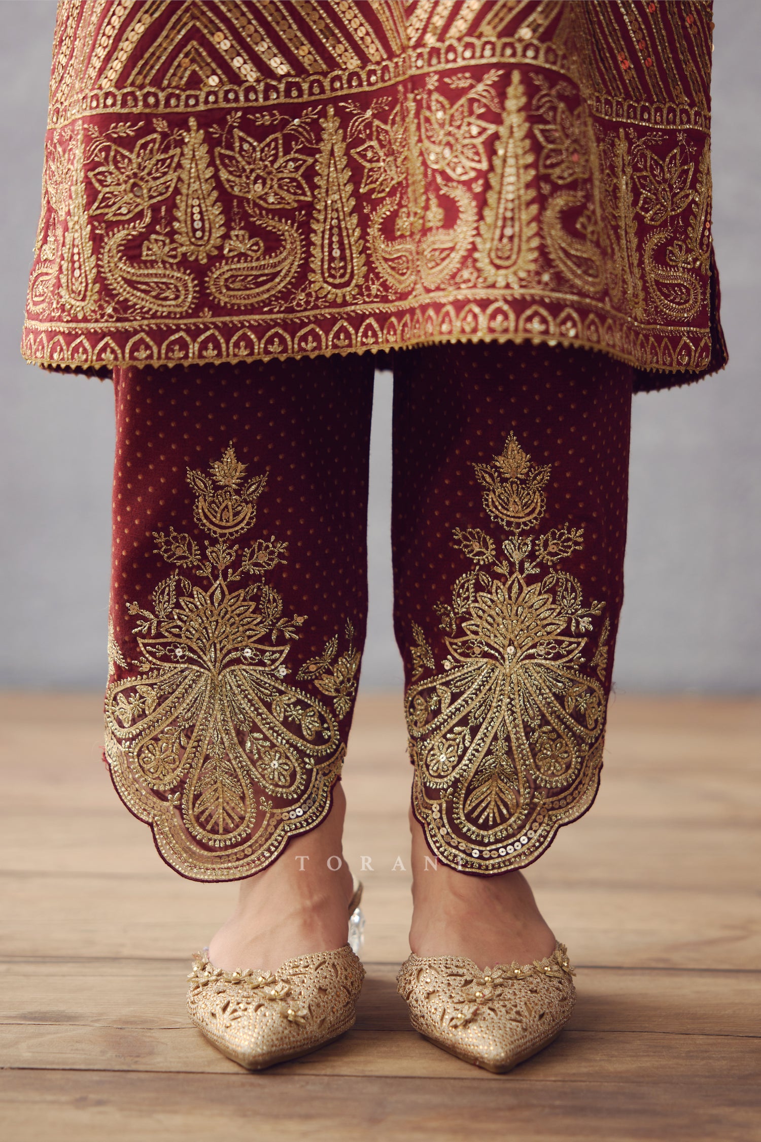 Gulnar Zarin Kurta Set