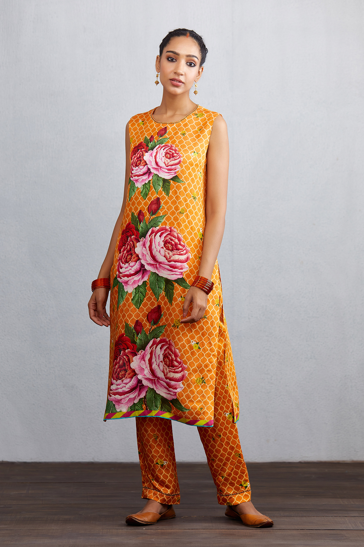 Santree Ikjot Kurta Set