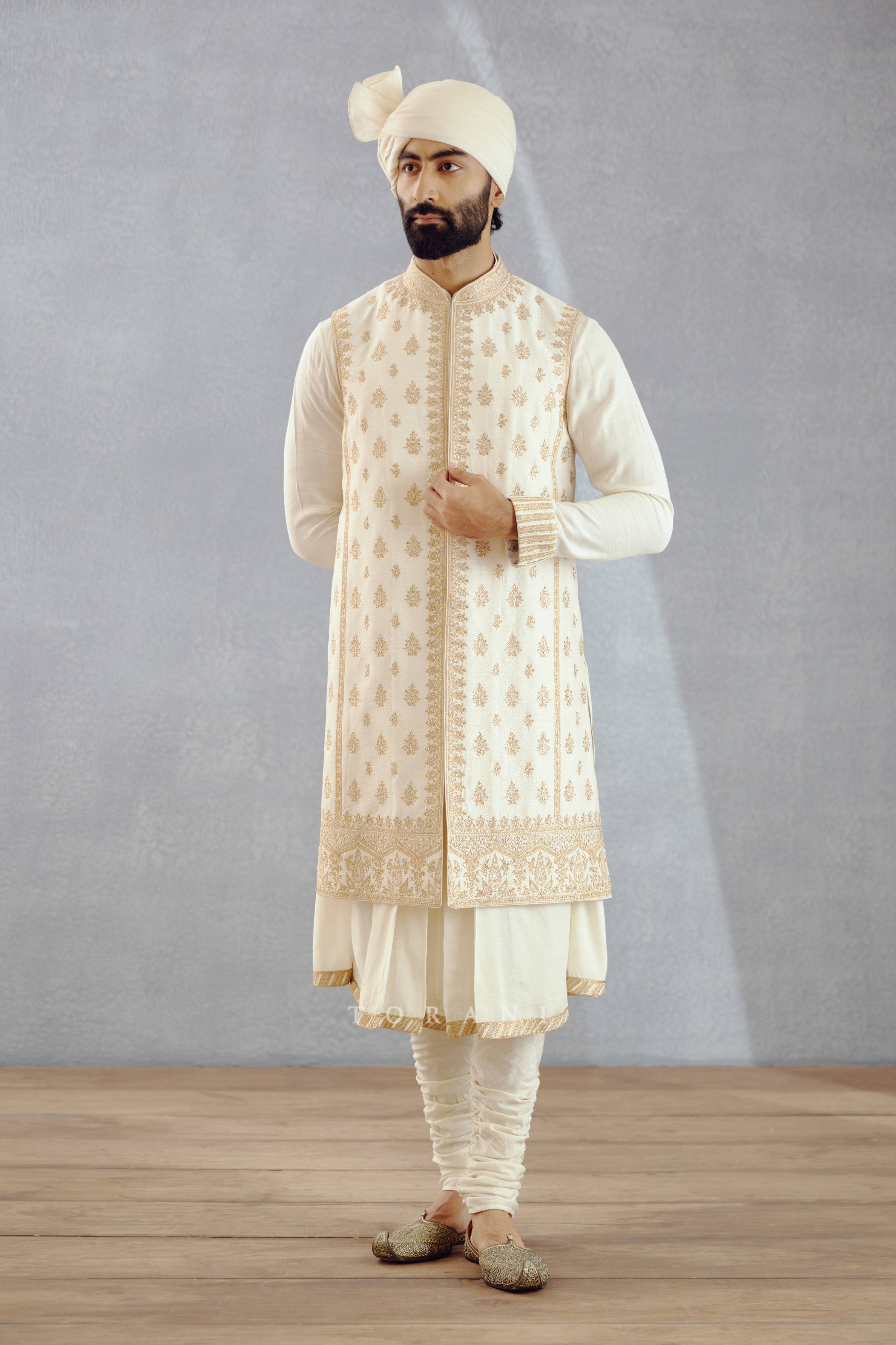Mogra Gaurish Sherwani