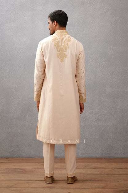 Mogra Aabid Kurta Set