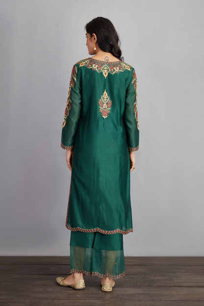 Sheesham Sehmat Kurta Set