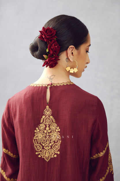 Gulnar Kiyah Kurta Set