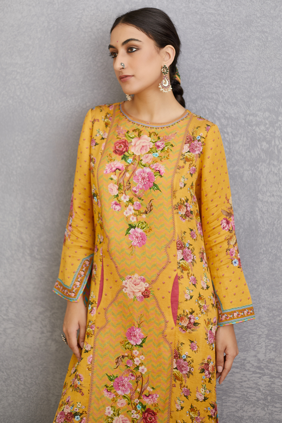 Sunehra Abhidah Kurta Set