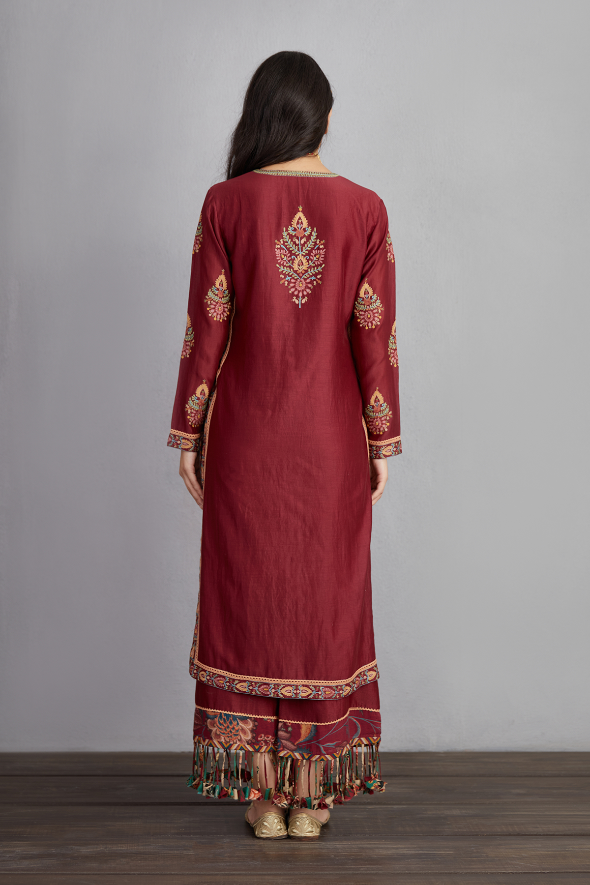 Sanobar Falgun Kurta Set